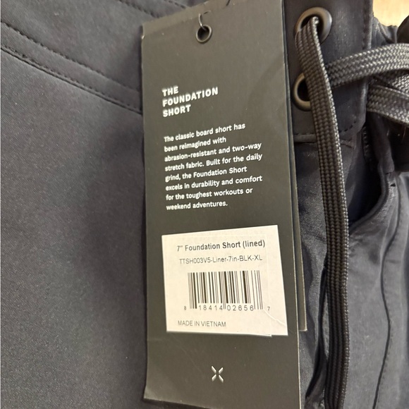 Ten Thousand Foundation Short Lined 7IN Black XL Workout Gym Training - Picture 2 of 6